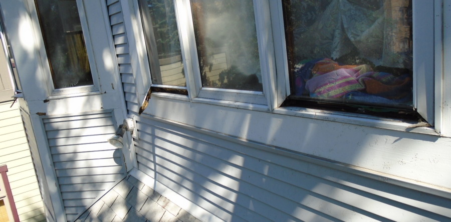 Windows and doors installation with leak protection